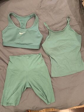 Nike Green Teal Activewear Set - Sports Bra, Tank & Biker Shorts